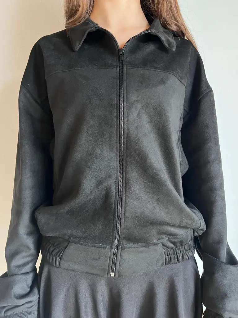 bomber de cerca.webp